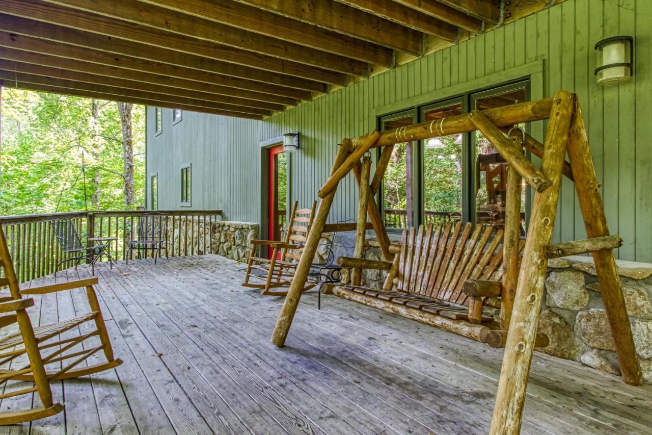 Mountain Lake Lodge, Hot Tub, Theater Room, 1089 Free Tickets Each Paid Day, Dollywood And More Sevierville Kültér fotó