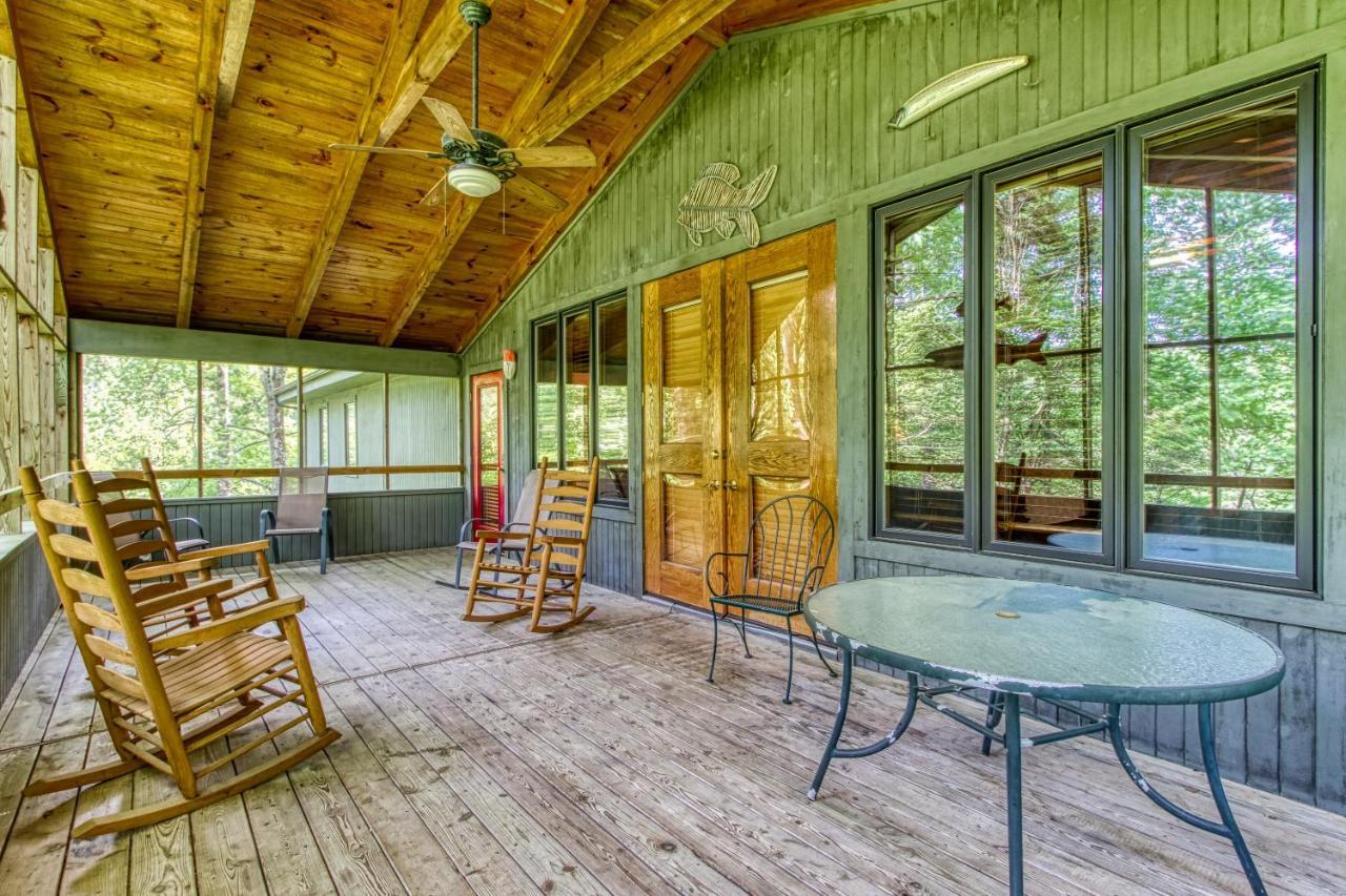 Mountain Lake Lodge, Hot Tub, Theater Room, 1089 Free Tickets Each Paid Day, Dollywood And More Sevierville Kültér fotó