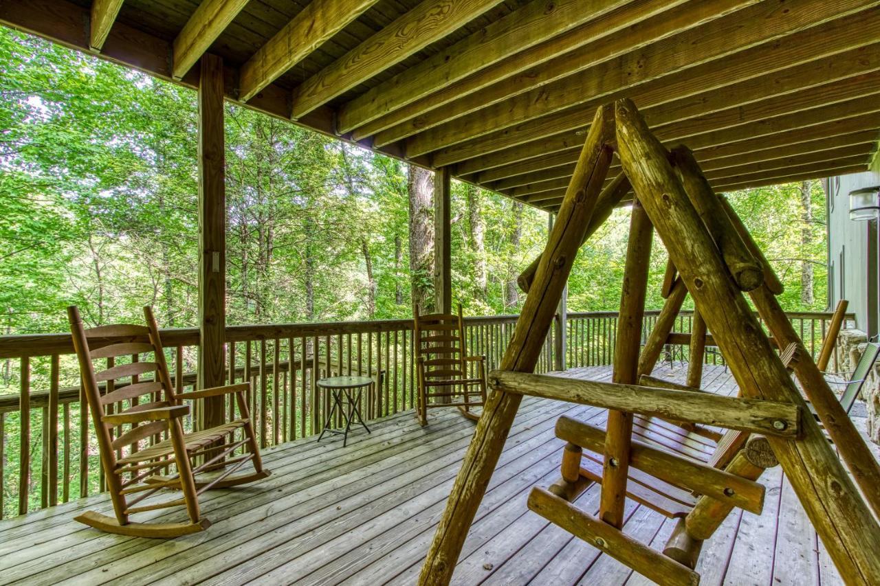 Mountain Lake Lodge, Hot Tub, Theater Room, 1089 Free Tickets Each Paid Day, Dollywood And More Sevierville Kültér fotó