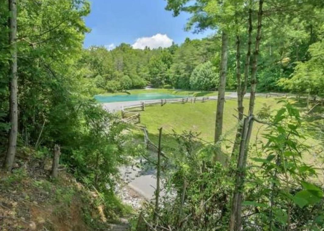 Mountain Lake Lodge, Hot Tub, Theater Room, 1089 Free Tickets Each Paid Day, Dollywood And More Sevierville Kültér fotó